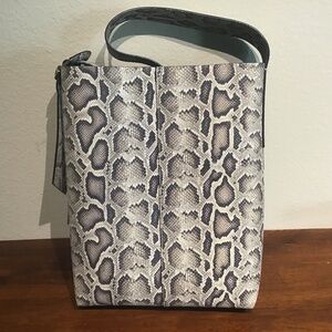 Banana Republic Purse Women’s Snake Skin Design